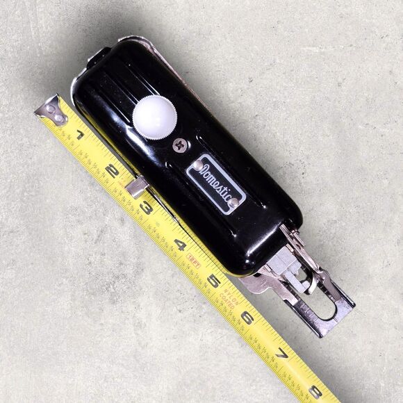 Vintage Domestic Magic Key Buttonhole Worker Attachment Set Templates & Manual - Picture 13 of 16